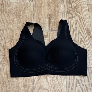 Seamless Black Women's Bra